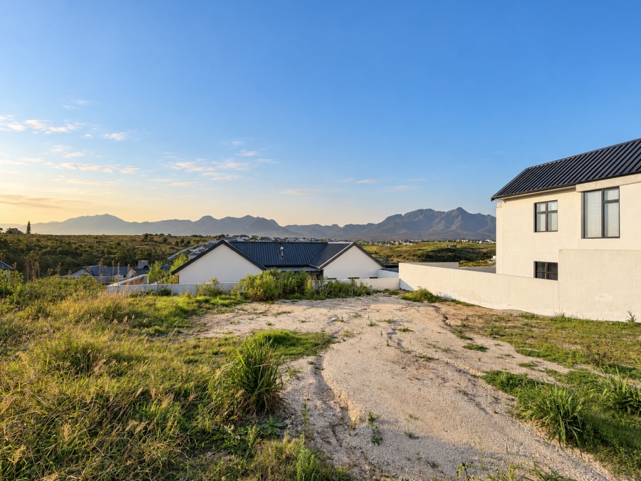 0 Bedroom Property for Sale in Kingswood Golf Estate Western Cape